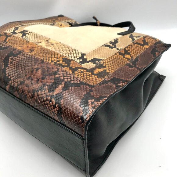 Marc Jacobs Black Snake Embossed Leather Grind Shopper Tote Bag - Picture 7 of 10